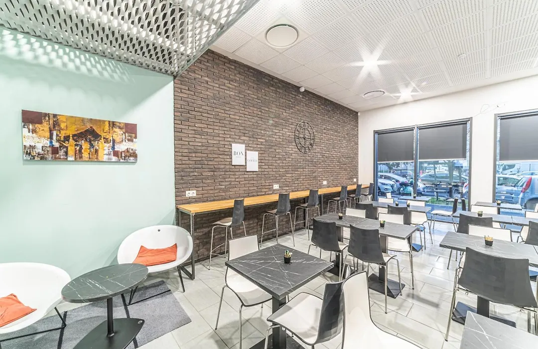 Montempo Appart'Hotel Bordeaux Centre - Bassins A Flot-1